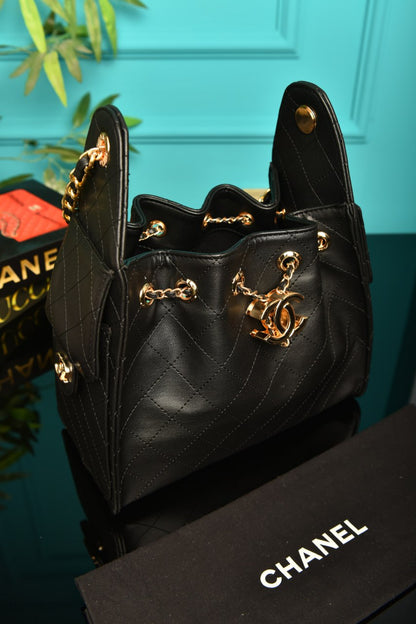 CH - 25 Small Handbag