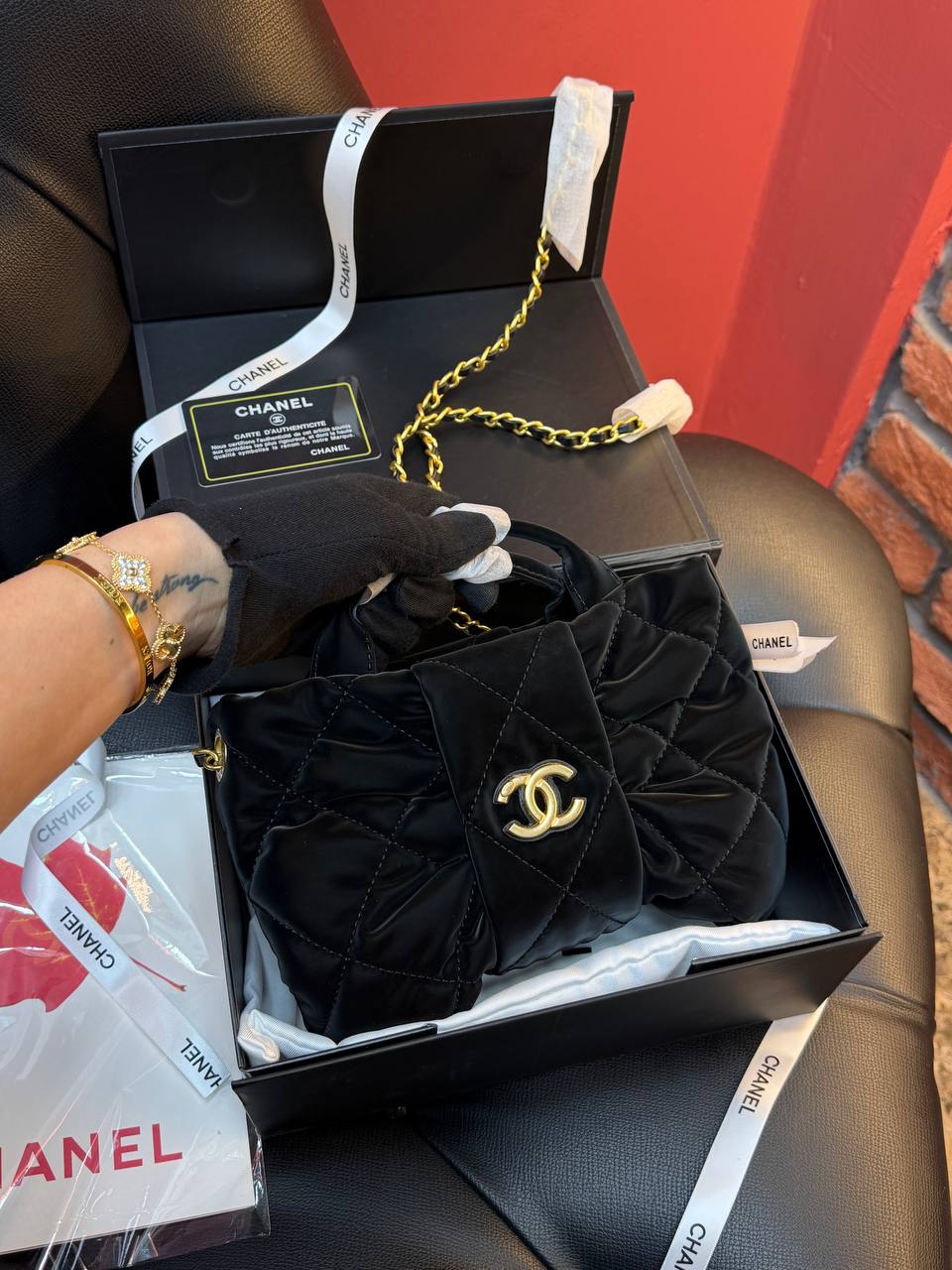 CH - Fiyonk Bag (Video)